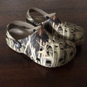 Boys Camo Crocs
